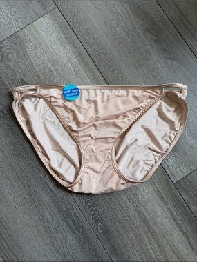 Vanity Fair Light Nude Bikini Panties